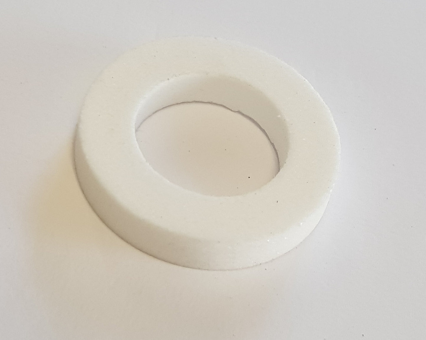 FRFL08007- E-COAT MULTICOLOR SUCTION PIPE SINTED FILTER