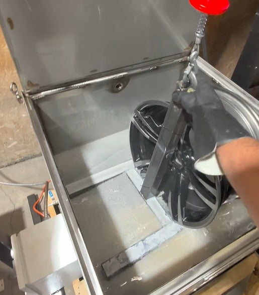 16339 -STAINLESS STEEL- INSULATED - HEATED STRIP TANK 2